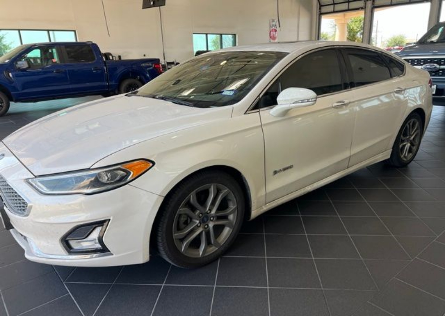 ford fusion hybrid 2019 3FA6P0RU0KR198874 image ford fusion hybrid 2019 3FA6P0RU0KR198874 image